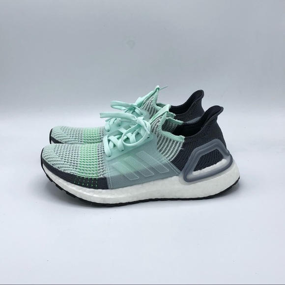 NEW adidas Ultraboost 19 Women's Running Shoes - Picture 5 of 7